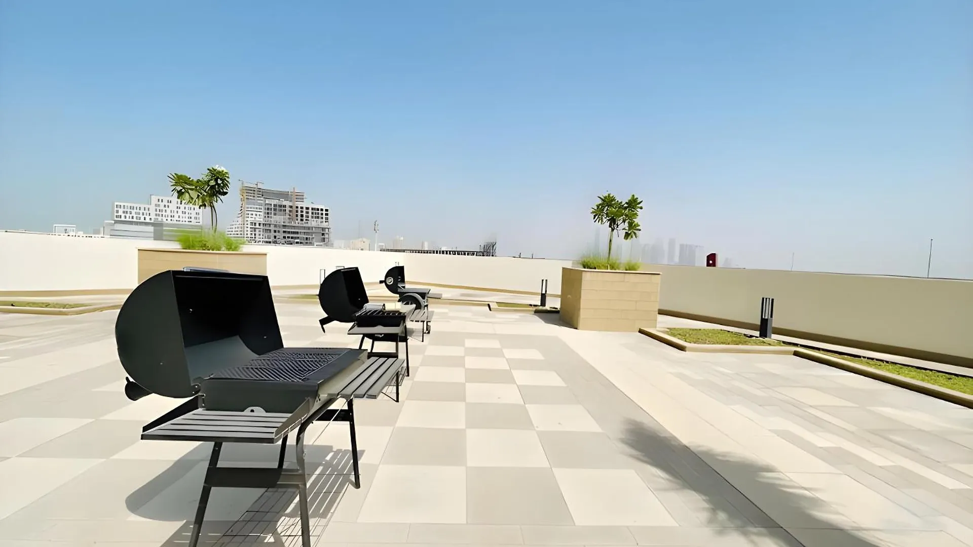 Charming Studio At Farhad Azizi Residence Al Jaddaf By Deluxe Holiday Homes Dubai United Arab Emirates