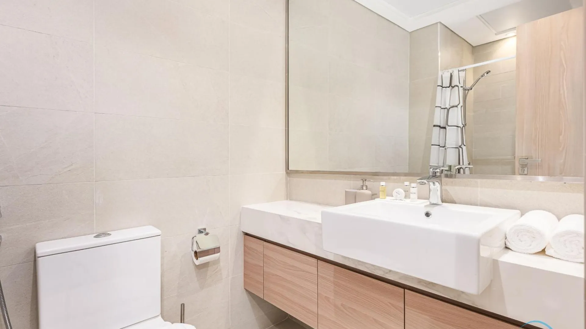 Charming Studio At Farhad Azizi Residence Al Jaddaf By Deluxe Holiday Homes Dubai 0*,  United Arab Emirates