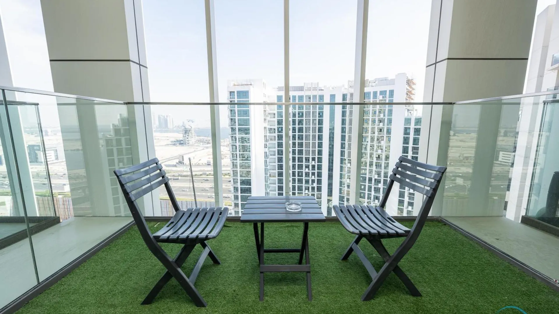 Charming Studio At Farhad Azizi Residence Al Jaddaf By Deluxe Holiday Homes Dubai United Arab Emirates