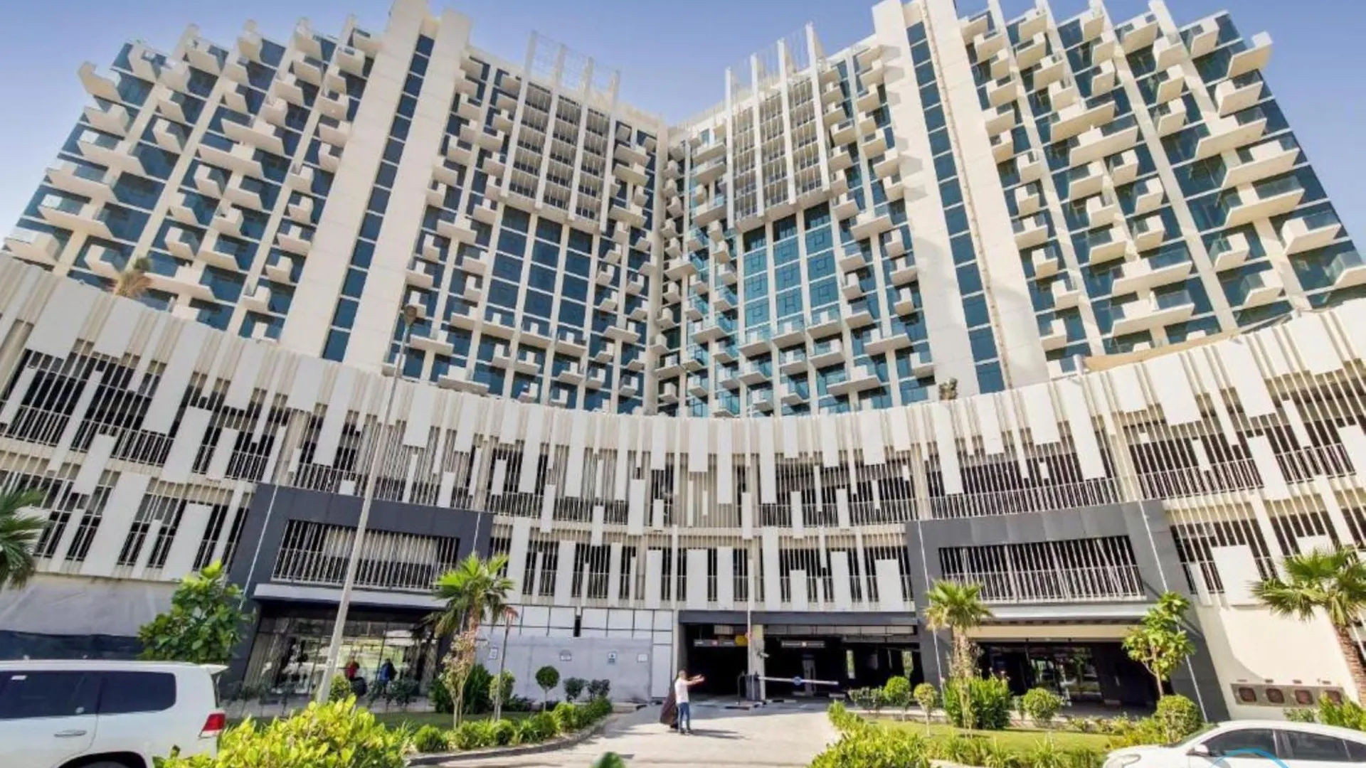 Charming Studio At Farhad Azizi Residence Al Jaddaf By Deluxe Holiday Homes Dubai 0*,